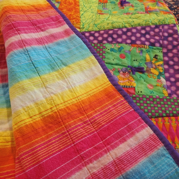 🎁 FARM ANIMALS Handmade Quilt - Picture 6 of 7